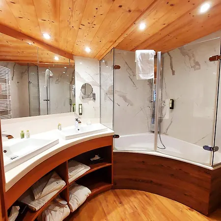 Park Suisse & Otel 4*