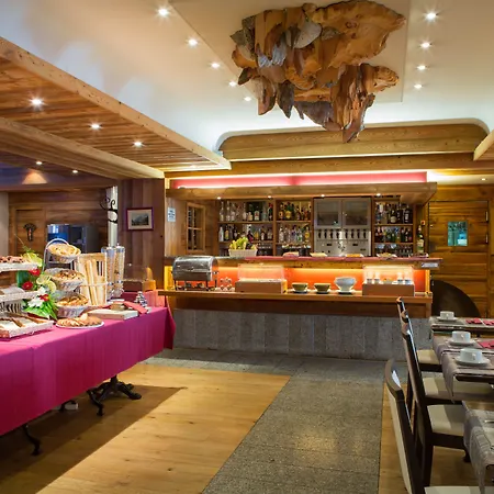 Hotel Park Suisse & 4*