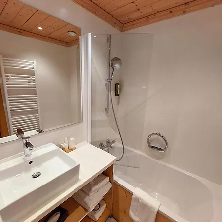 Park Suisse & Hotell 4*