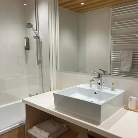 Otel Park Suisse &